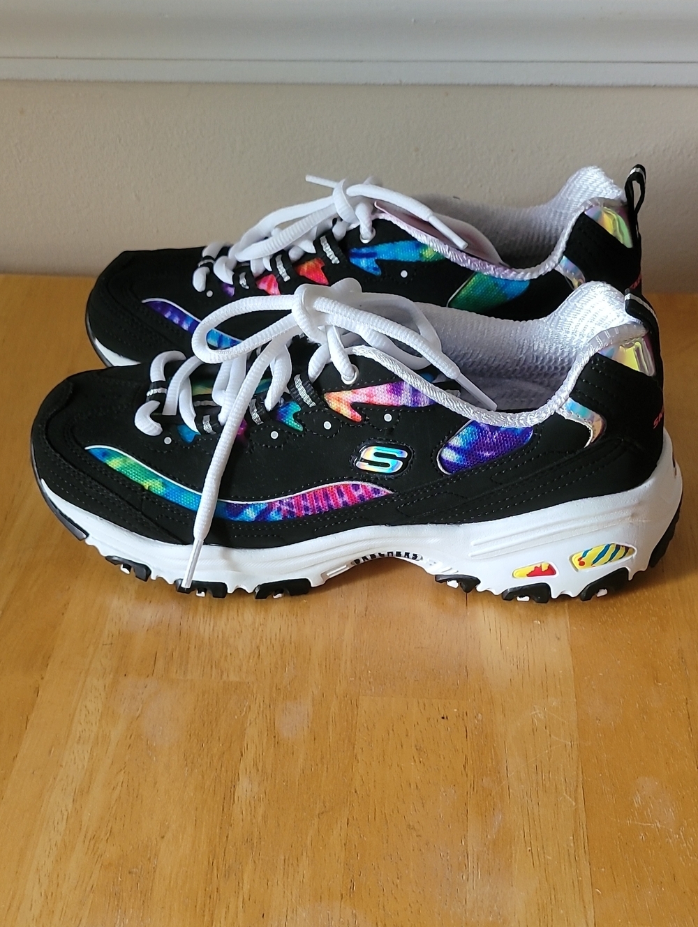 Skechers D'Lites Summer Fiesta Memory Foam Sneakers - Picture 2 of 11
